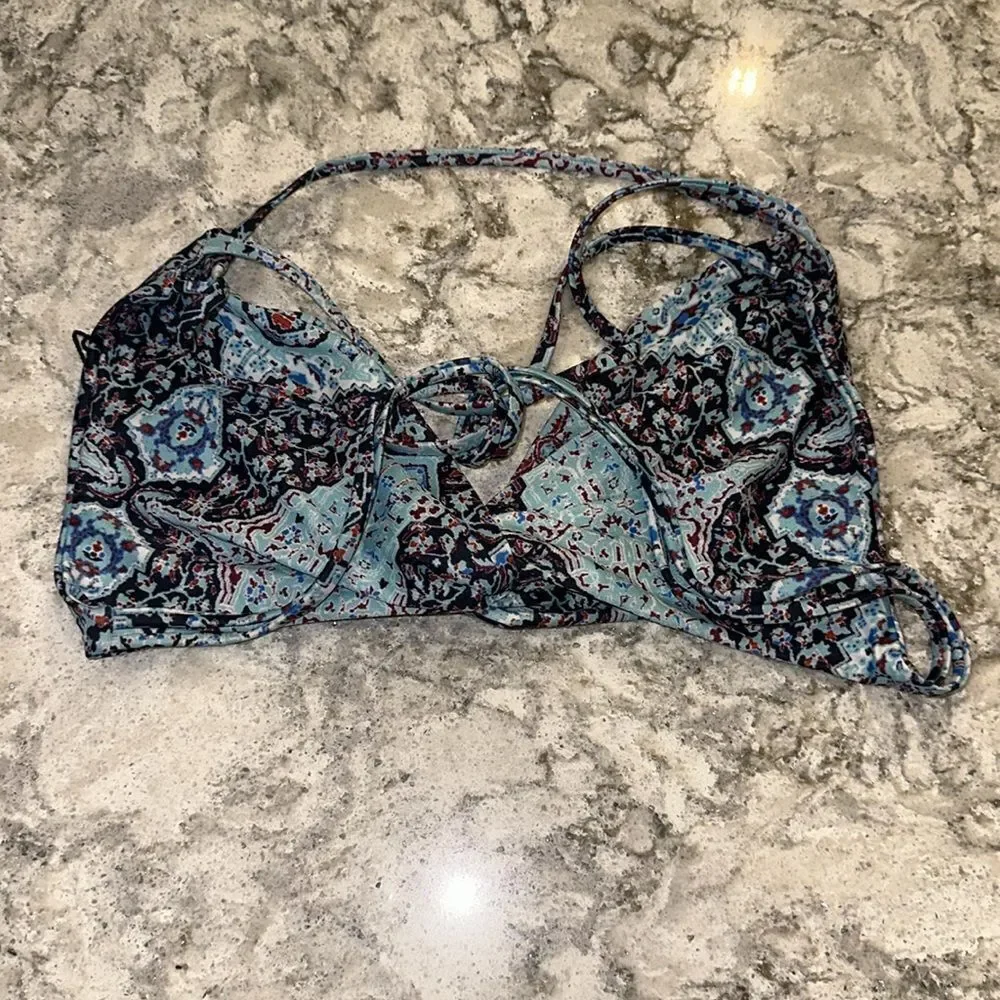 🌀 L*Space Boho Print Bikini Top Size Large
